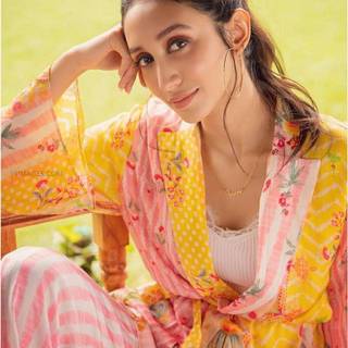 Shreya Chaudhary phone wallpaper