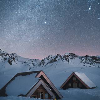 Winter nightime wallpaper