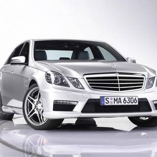 Mercedes E63 AMG wallpaper