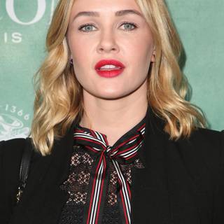 Ambyr Childers wallpaper