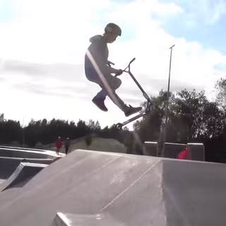 Stunt scooter wallpaper