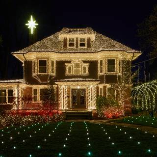 Christmas lights outdoors wallpaper
