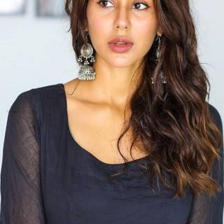 Sonampreet Bajwa phone wallpaper