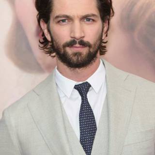 Michiel Huisman wallpaper