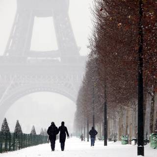 Paris winter wallpaper