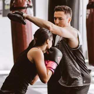 Boxing couple wallpaper