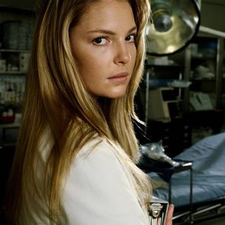 Izzie Stevens wallpaper