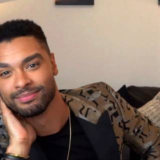 Rege-Jean Page wallpaper