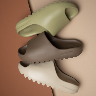 Yeezy slides wallpaper