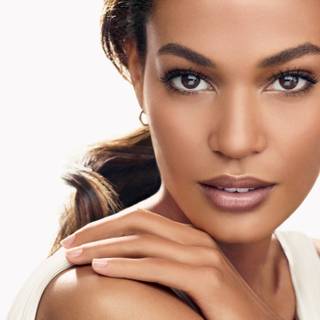 Joan Smalls wallpaper