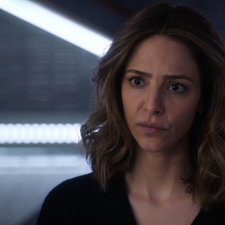 Zari Tarazi wallpaper