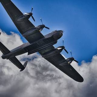 Avro Lancaster bomber wallpaper