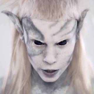 Yolandi Visser wallpaper