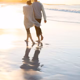 Young couples wallpaper