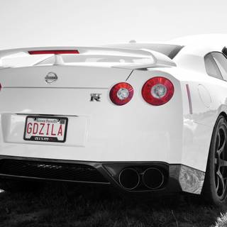White GTR wallpaper