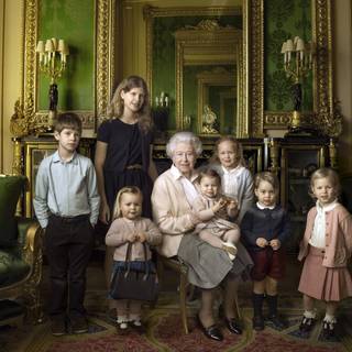 Queen Elizabeth II wallpaper