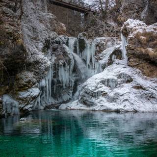 Frozen waterfall wallpaper