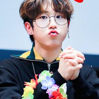 Han Jisung cute wallpaper