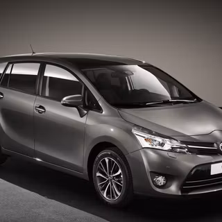 Toyota Verso wallpaper