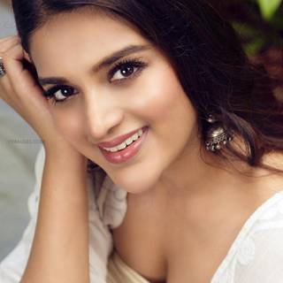 Nidhi Agarwal mobile wallpaper