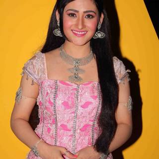 Aditi Sajwan phone wallpaper