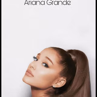Ariana Grande 2022 wallpaper