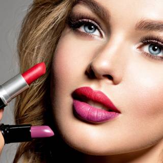 Red lipstick wallpaper