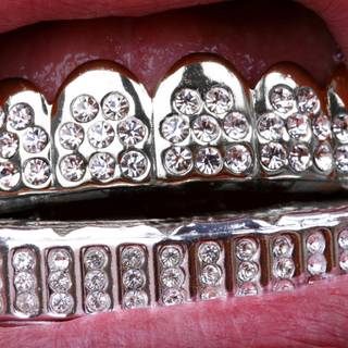 Diamond grillz wallpaper