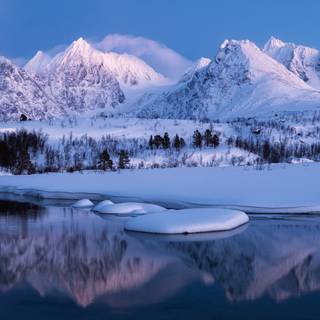 4k winter mountain wallpaper