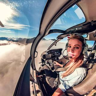 Aviation female wallpaper