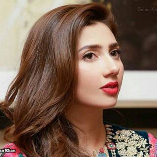 Maira Khan wallpaper