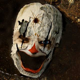 Clown mask wallpaper