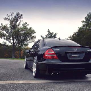 Mercedes-Benz E55 AMG wallpaper