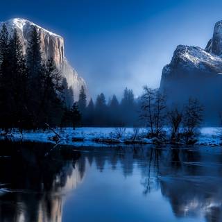 Relaxing mountain wallpaper