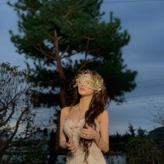 Killing Me Chungha wallpaper