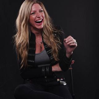 Jes Macallan wallpaper