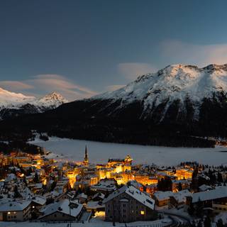 Switzerland winter village wallpaper