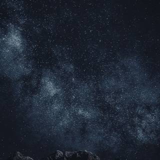 iPhone 13 Pro black wallpaper