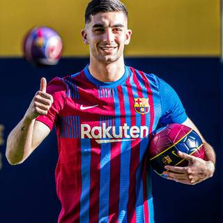 Ferran Torres 2022 wallpaper