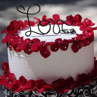 Love cake wallpaper