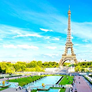 Romantic city wallpaper