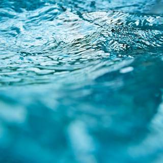 Clean water wallpaper