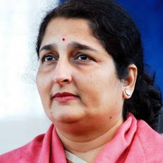 Anuradha Paudwal wallpaper