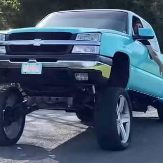 Squatted four wheelers wallpaper