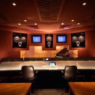 Studio room wallpaper