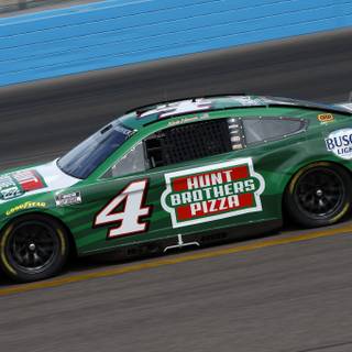 Kevin Harvick 2022 wallpaper