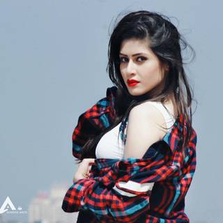 Aishwarya Raj Bhakuni wallpaper