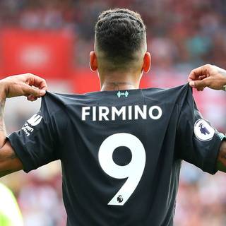 Roberto Firmino 2022 wallpaper