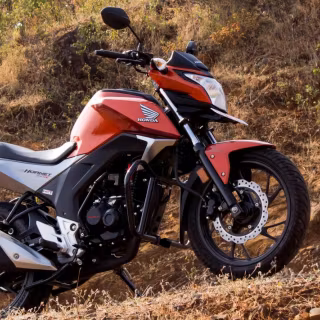 Honda CB Hornet 160R wallpaper