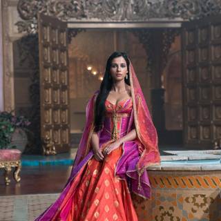 Naomi Scott 2022 wallpaper